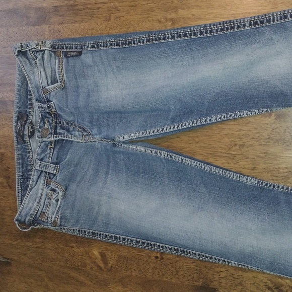 Medium Wash Silver Frances 18" Jeans 28/33 - Picture 2 of 7